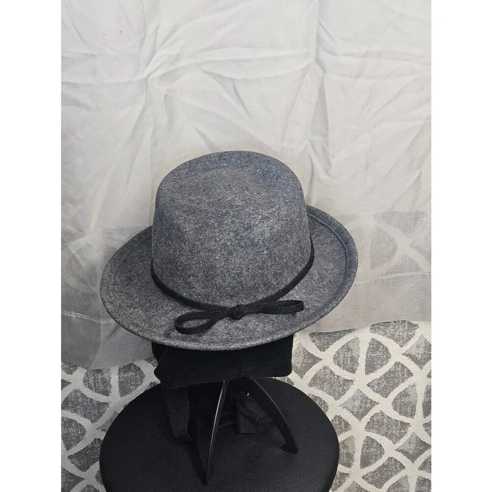 Vintage Betmar Street Smart Union Made Gray Wool Felt Fedora Hat Attached Scarf